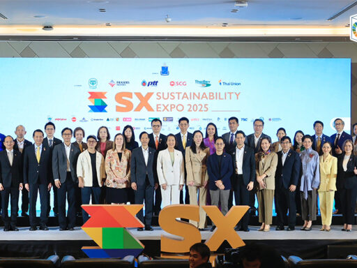 Attendees exploring the Sustainability Expo 2025 in Bangkok’s Queen Sirikit Convention Centre, featuring immersive zones highlighting adaptability and collaboration for sustainable living.