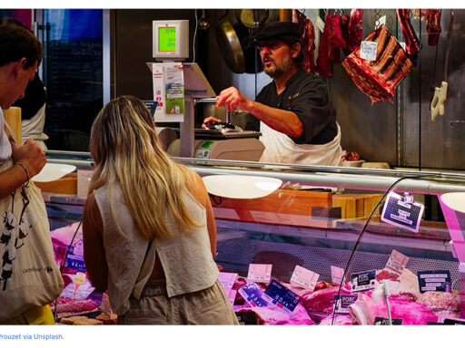 ภาพสื่อสารนโยบายเนื้อสัตว์ของรัฐบาลฝรั่งเศสกับผลกระทบต่อการเปลี่ยนแปลงสภาพภูมิอากาศและระบบอาหารยั่งยืน – SD Perspectives : Strategic Sustainability Media in Thailand