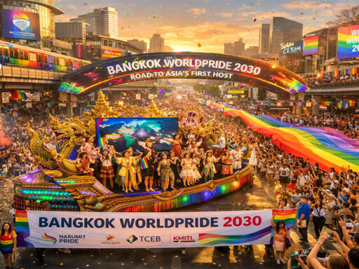 ภาพกิจกรรม Road to Bangkok WorldPride 2030 แสดงความร่วมมือของหลายภาคส่วน พร้อมสัญลักษณ์ Pride และแนวคิดความยั่งยืนในประเทศไทย