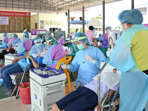 GULF Sparks Smiles ปี 6 หน่วยทันตกรรมเคลื่อนที่ให้บริการประชาชนในชุมชน สะท้อน ESG ด้านสุขภาพ โดย SD Perspectives : ESG & Business Strategy Media in Thailand