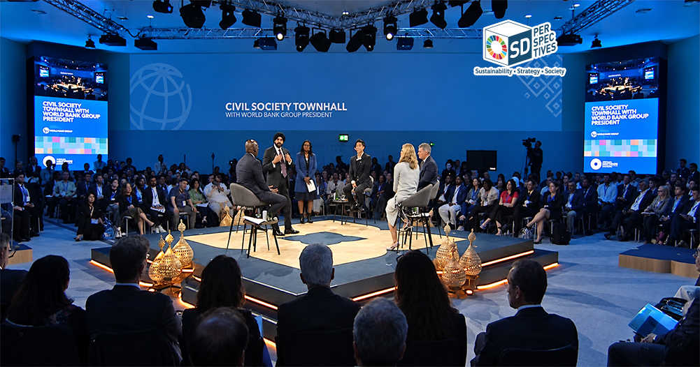 บรรยากาศเวที Civil Society Townhall with World Bank Group President พร้อมผู้เข้าร่วมภาคประชาสังคม